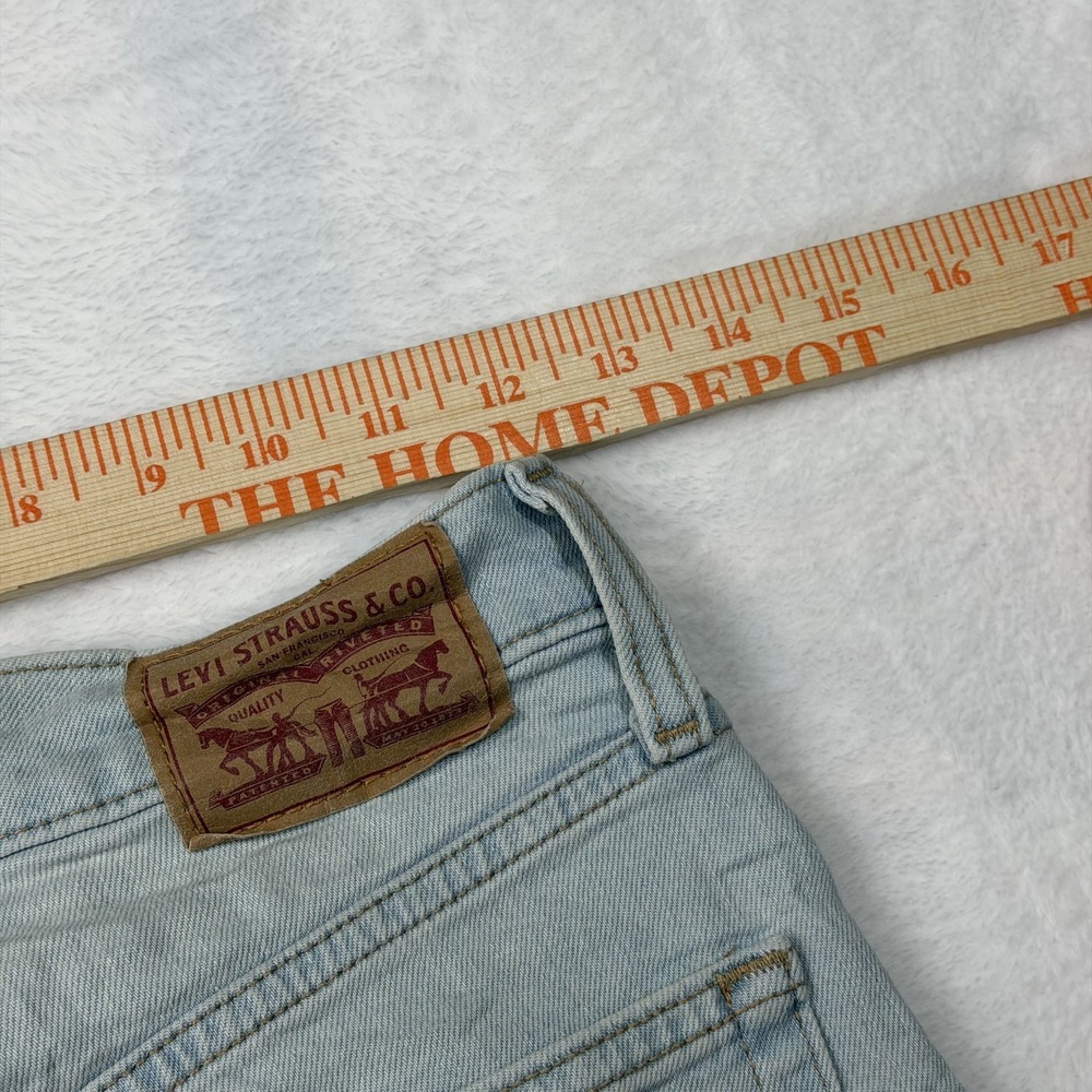 Levi's High Waisted Taper Jeans Women's 25 Light Wash Denim Classic - Flaws - Picture 11 of 11